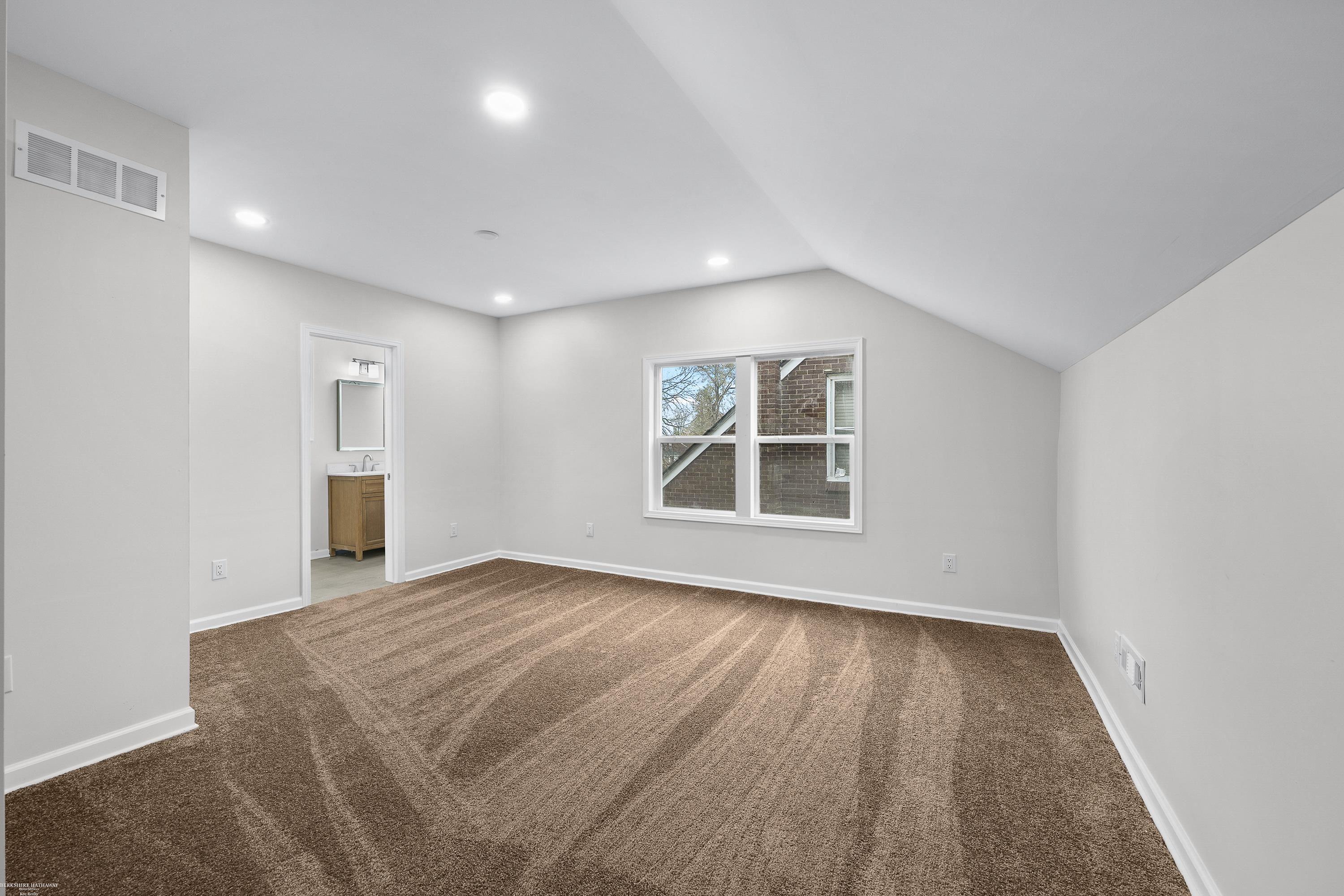 Detroit, Michigan 48235, United States, 3 Bedrooms Bedrooms, ,3 BathroomsBathrooms,Residential,Active,247473