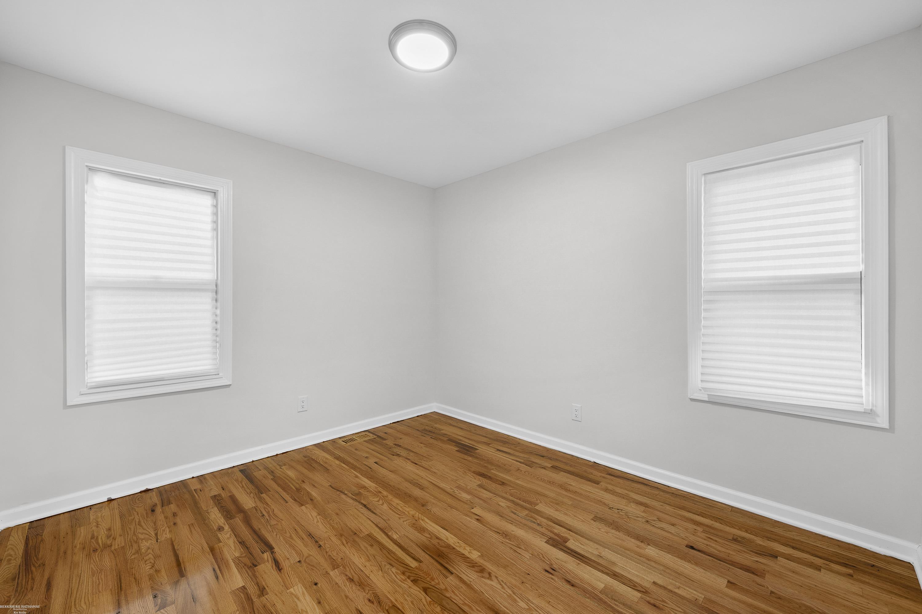 Detroit, Michigan 48235, United States, 3 Bedrooms Bedrooms, ,3 BathroomsBathrooms,Residential,Active,247473