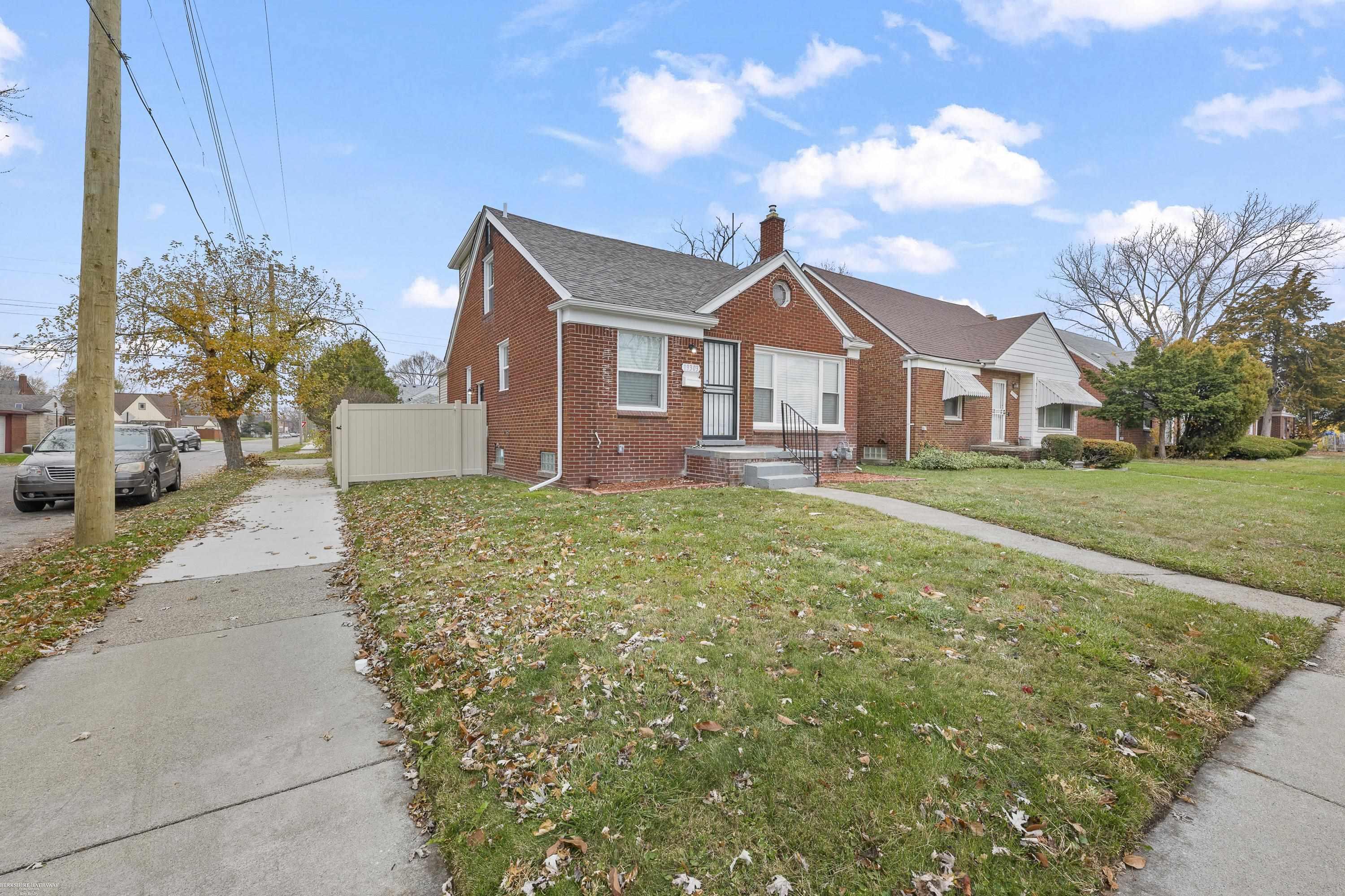 Detroit, Michigan 48235, United States, 3 Bedrooms Bedrooms, ,3 BathroomsBathrooms,Residential,Active,247473
