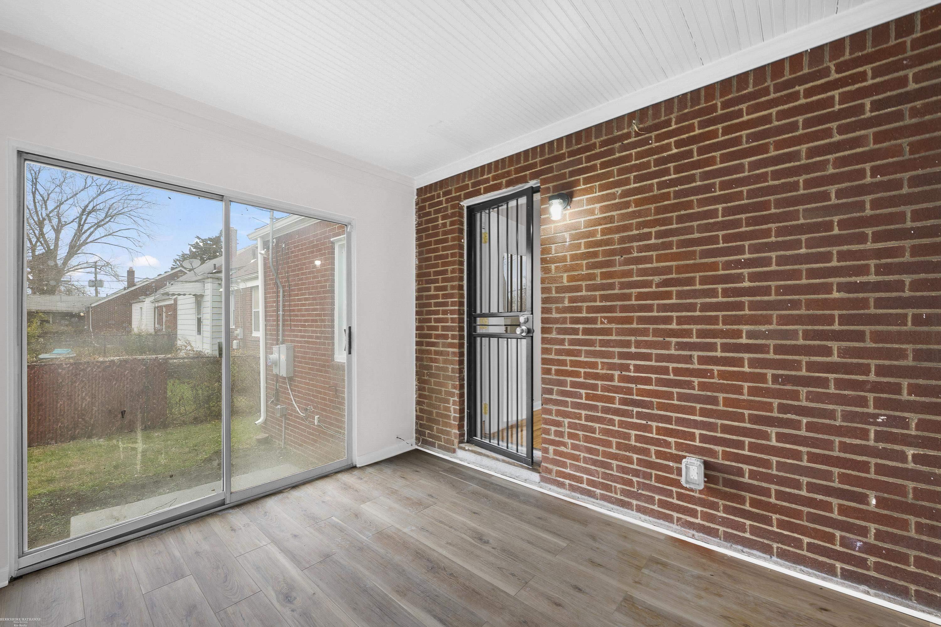 Detroit, Michigan 48235, United States, 3 Bedrooms Bedrooms, ,3 BathroomsBathrooms,Residential,Active,247473