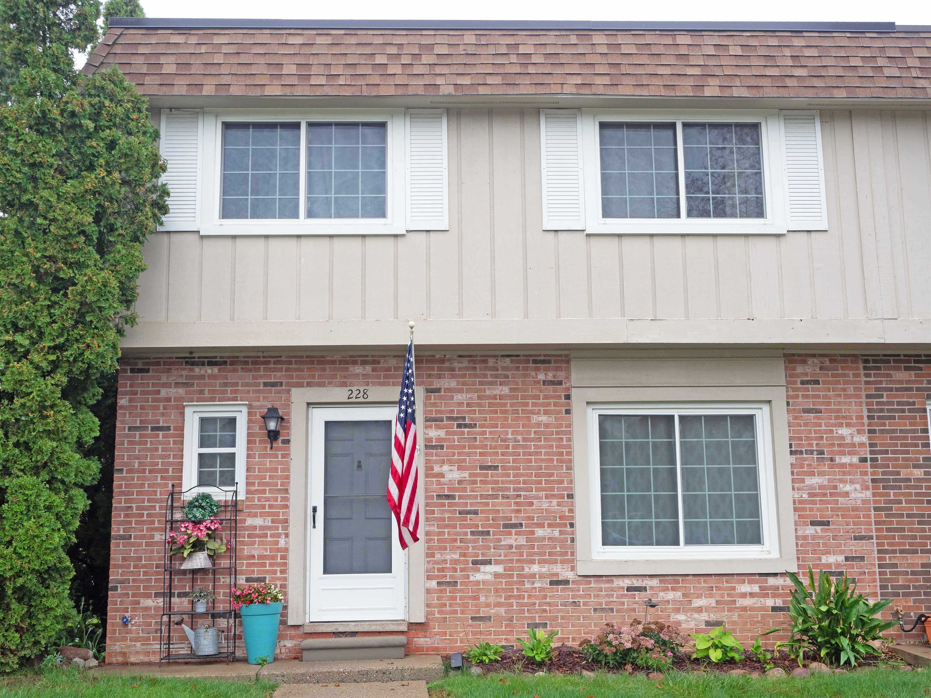 228 Riverbend Drive