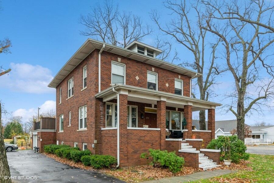 2234 W Glenlord Road