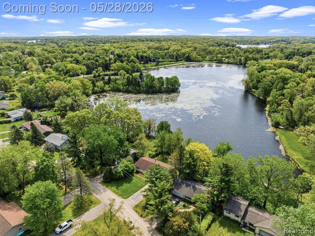 233 Peninsula Lake Drive
