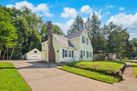 Photo of 623 Vann Street, Niles, MI 49120 (MLS # 70554946)