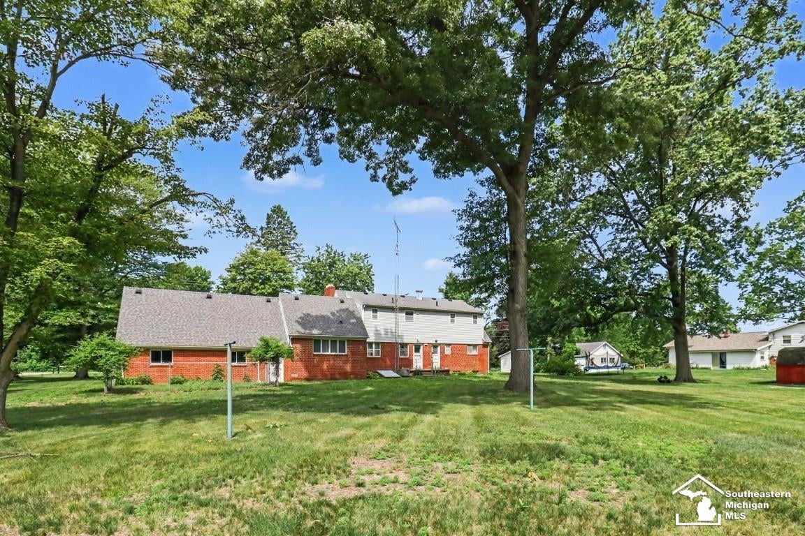 9506 Secor Road