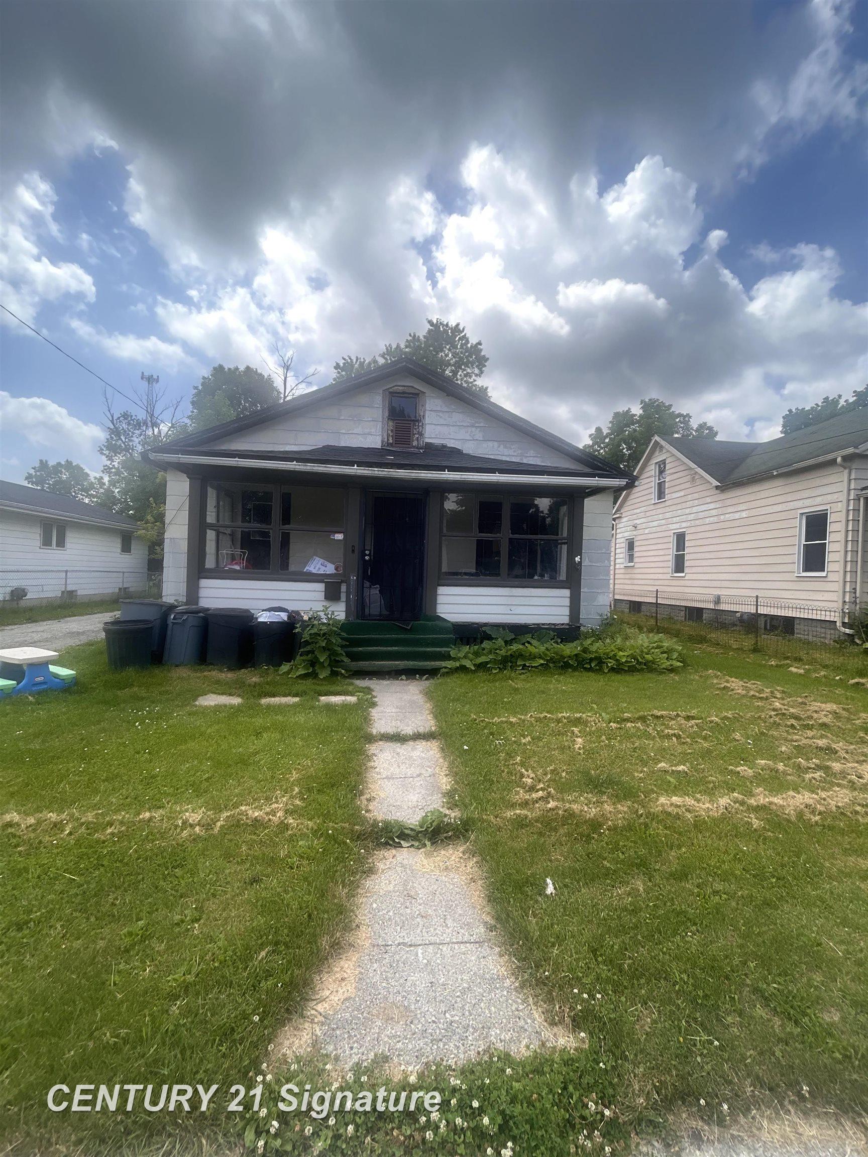 1539 Maine Street