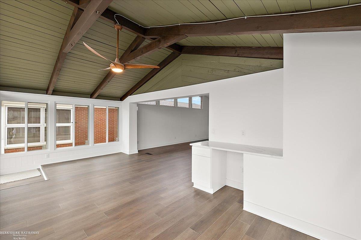 Saint Clair Shores, Michigan 48081, United States, 3 Bedrooms Bedrooms, ,3 BathroomsBathrooms,Residential,Active,114549