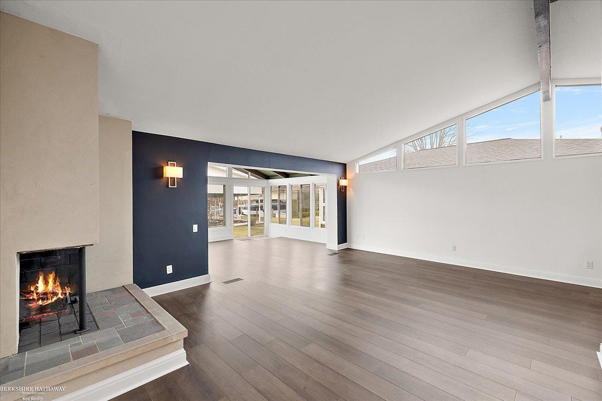 Saint Clair Shores, Michigan 48081, United States, 3 Bedrooms Bedrooms, ,3 BathroomsBathrooms,Residential,Active,114549