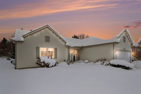 Photo of 1186 Rainbow Court, Portage, MI 49024 (MLS # 70513340)