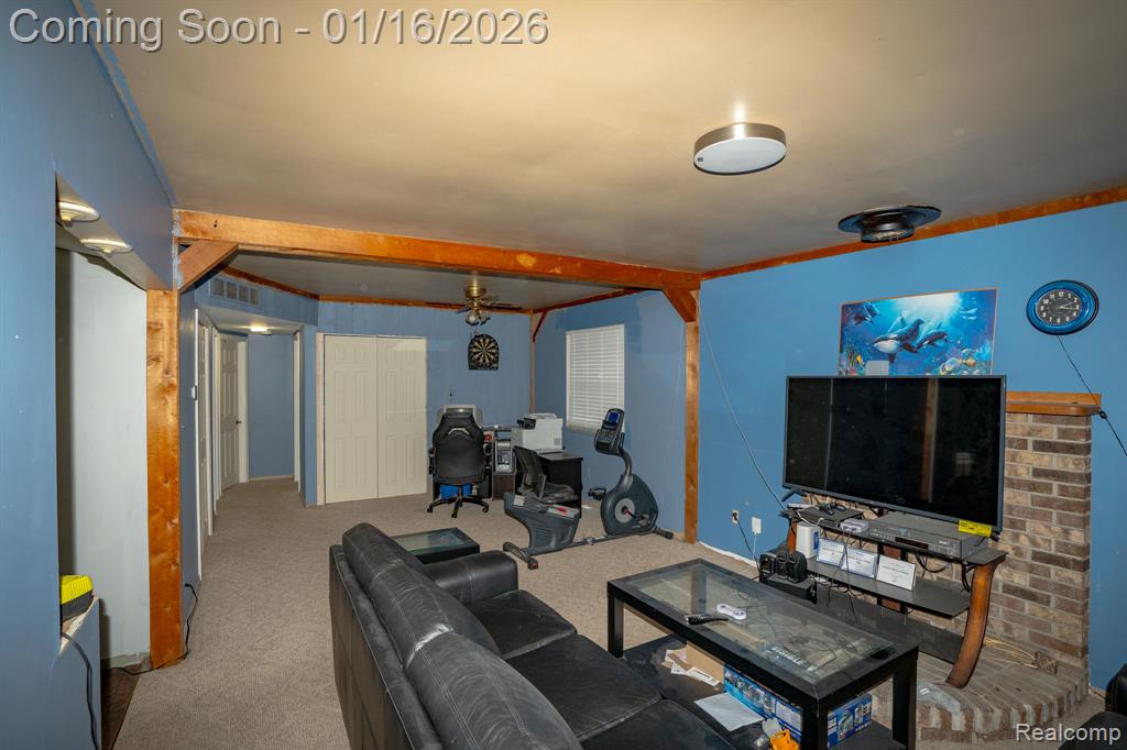 39435 Prentiss Street