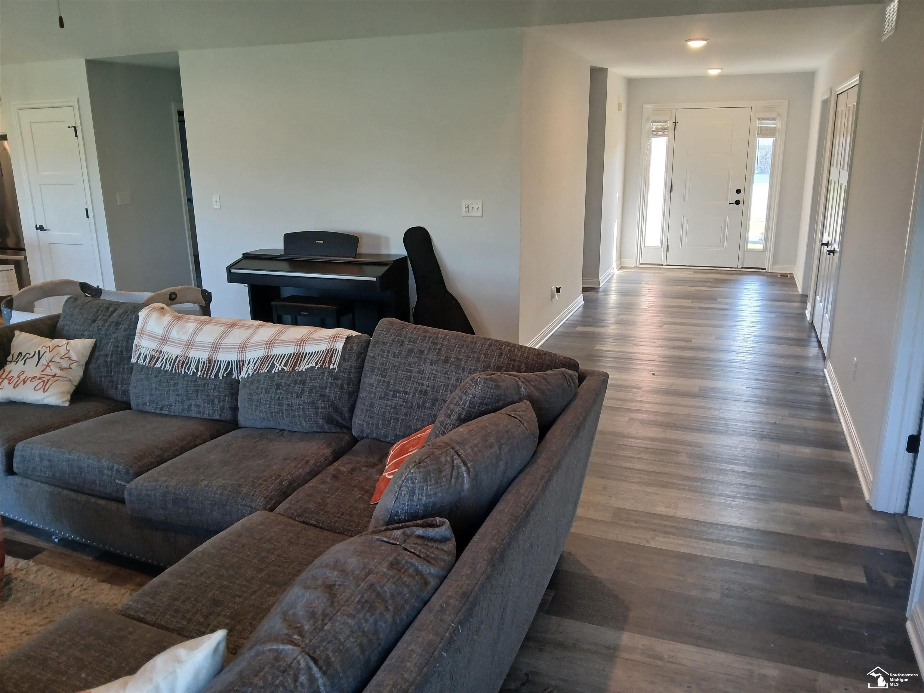 4924 Skylark Drive
