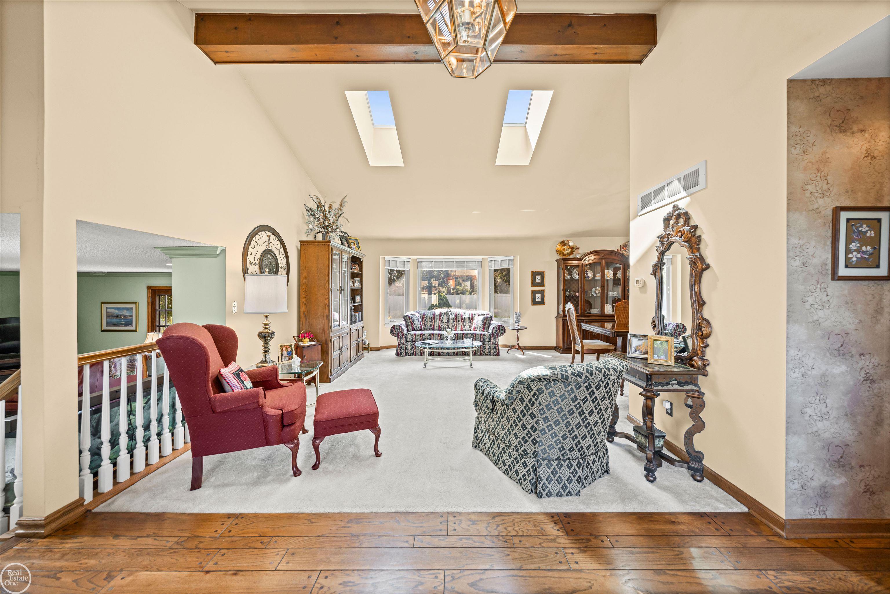 15492 S Royal Doulton Blvd Boulevard