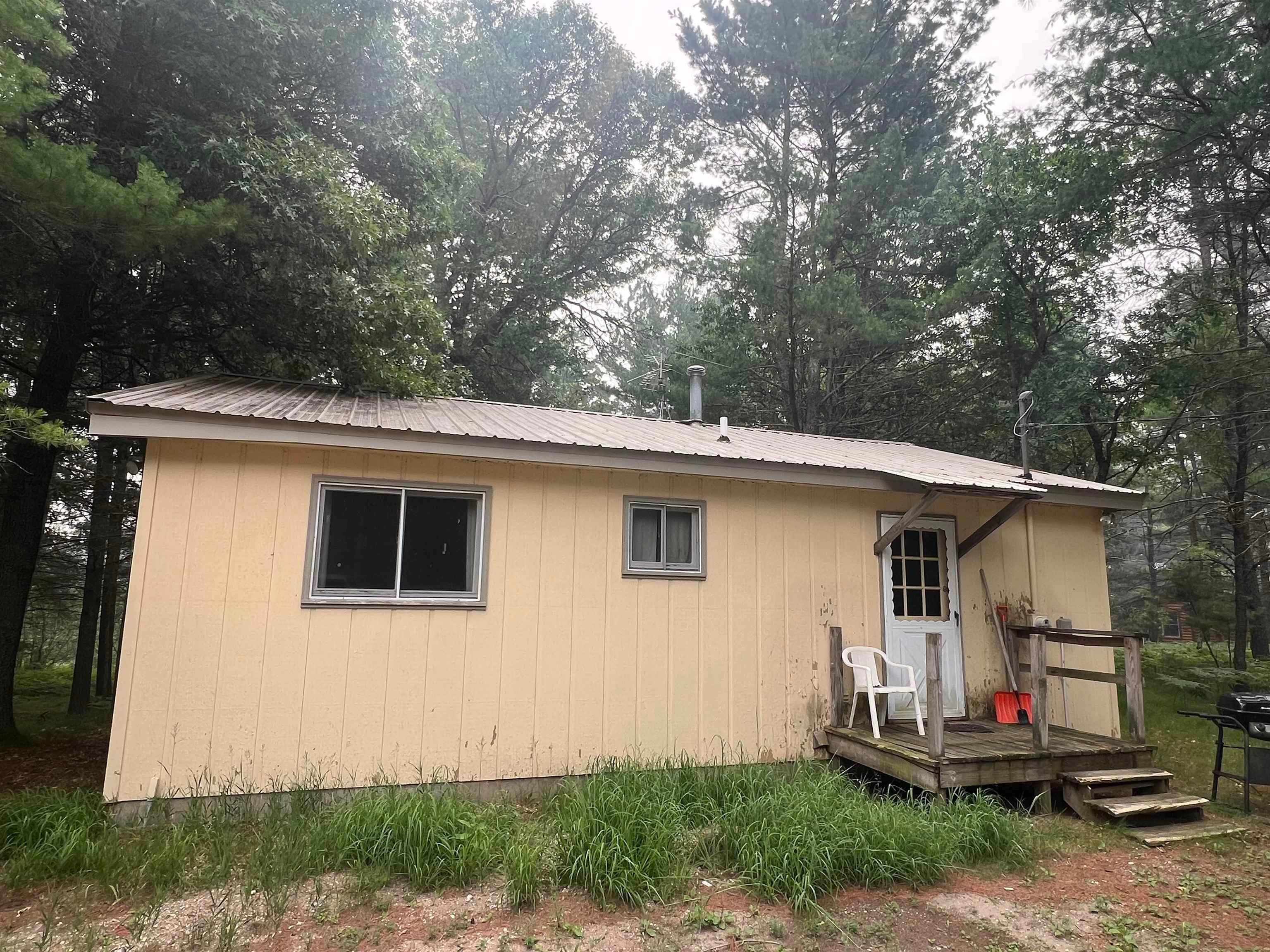 2323 Hummingbird Lane