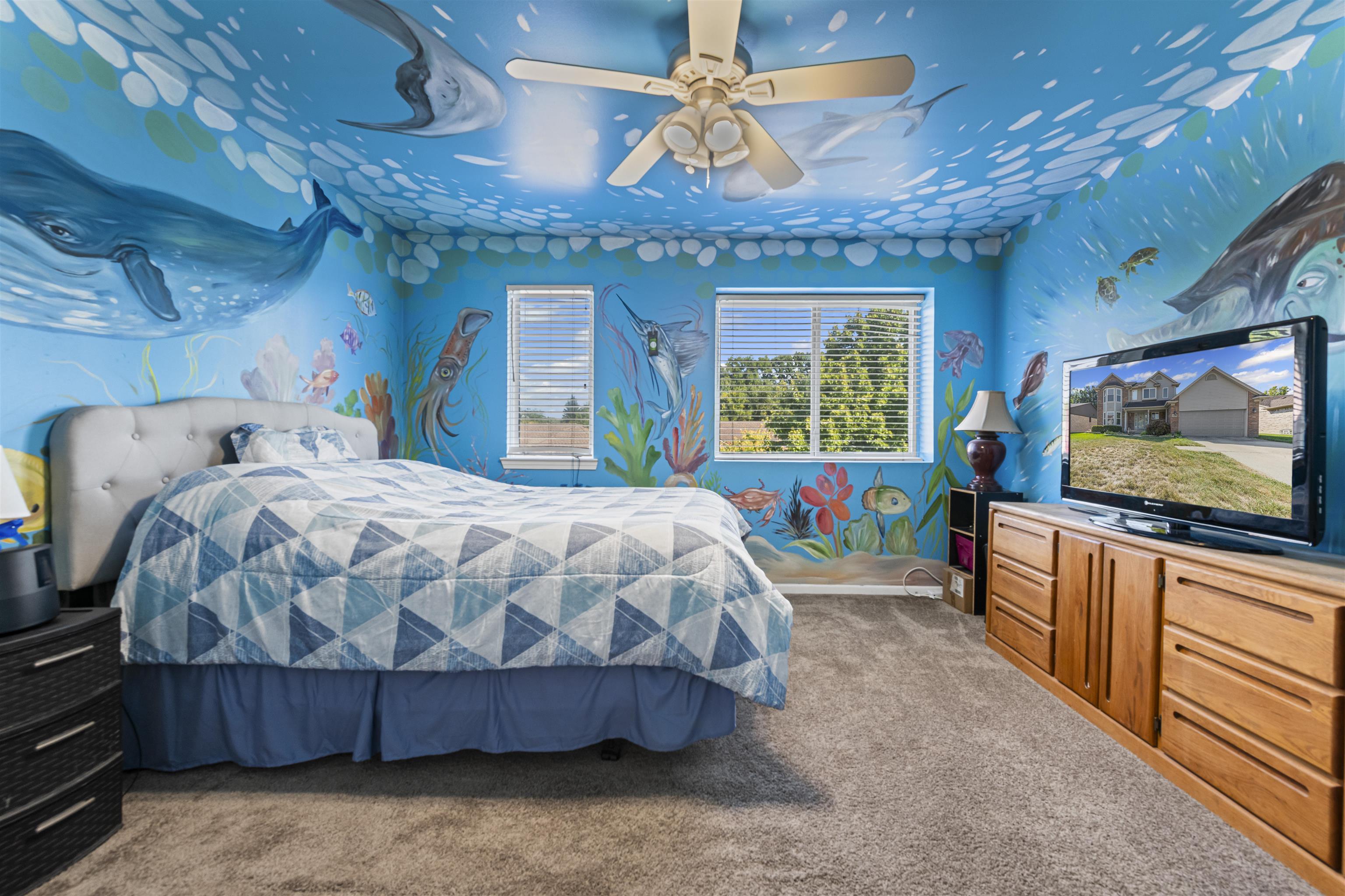 Clinton Township, Michigan 48036, United States, 3 Bedrooms Bedrooms, ,3 BathroomsBathrooms,Residential,Pending,210342