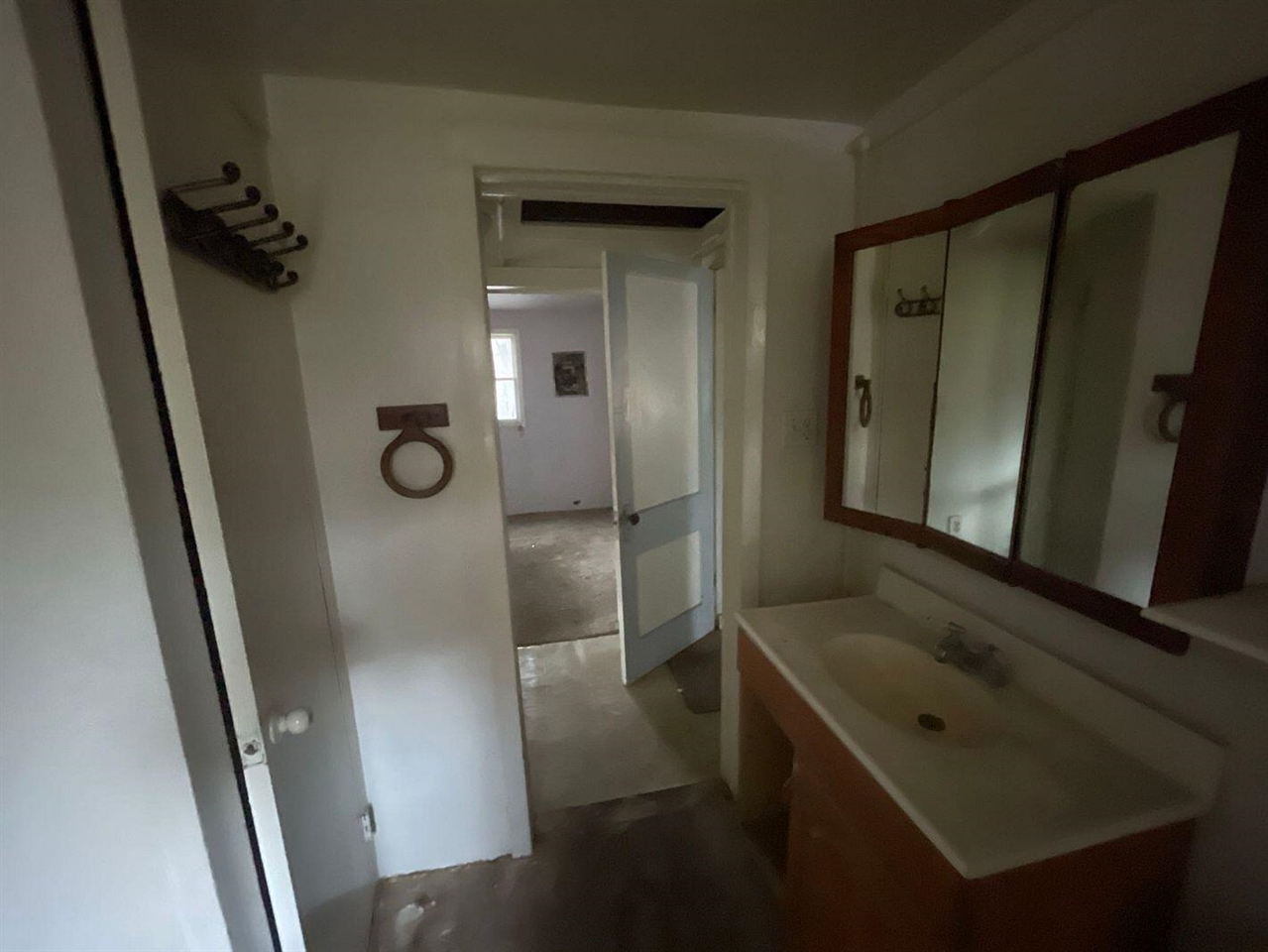 6095 N Stony Creek Road