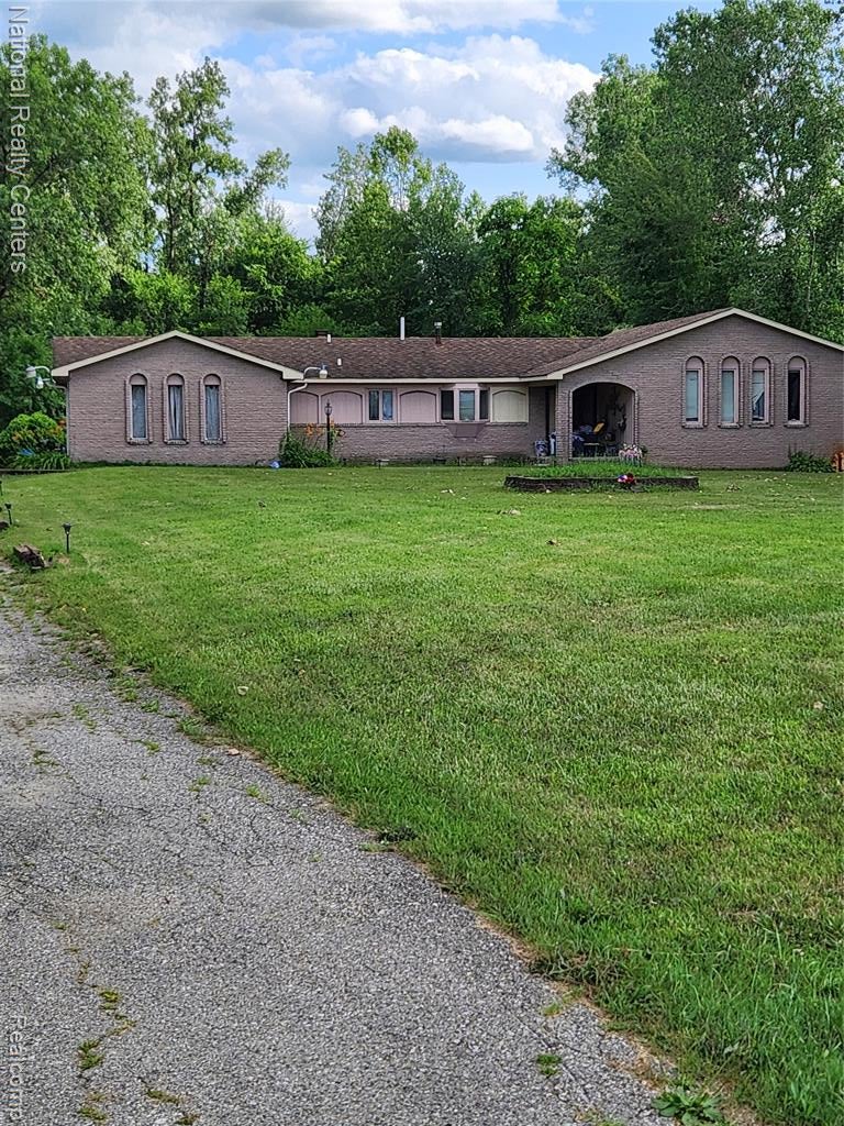 8112 Willow Road