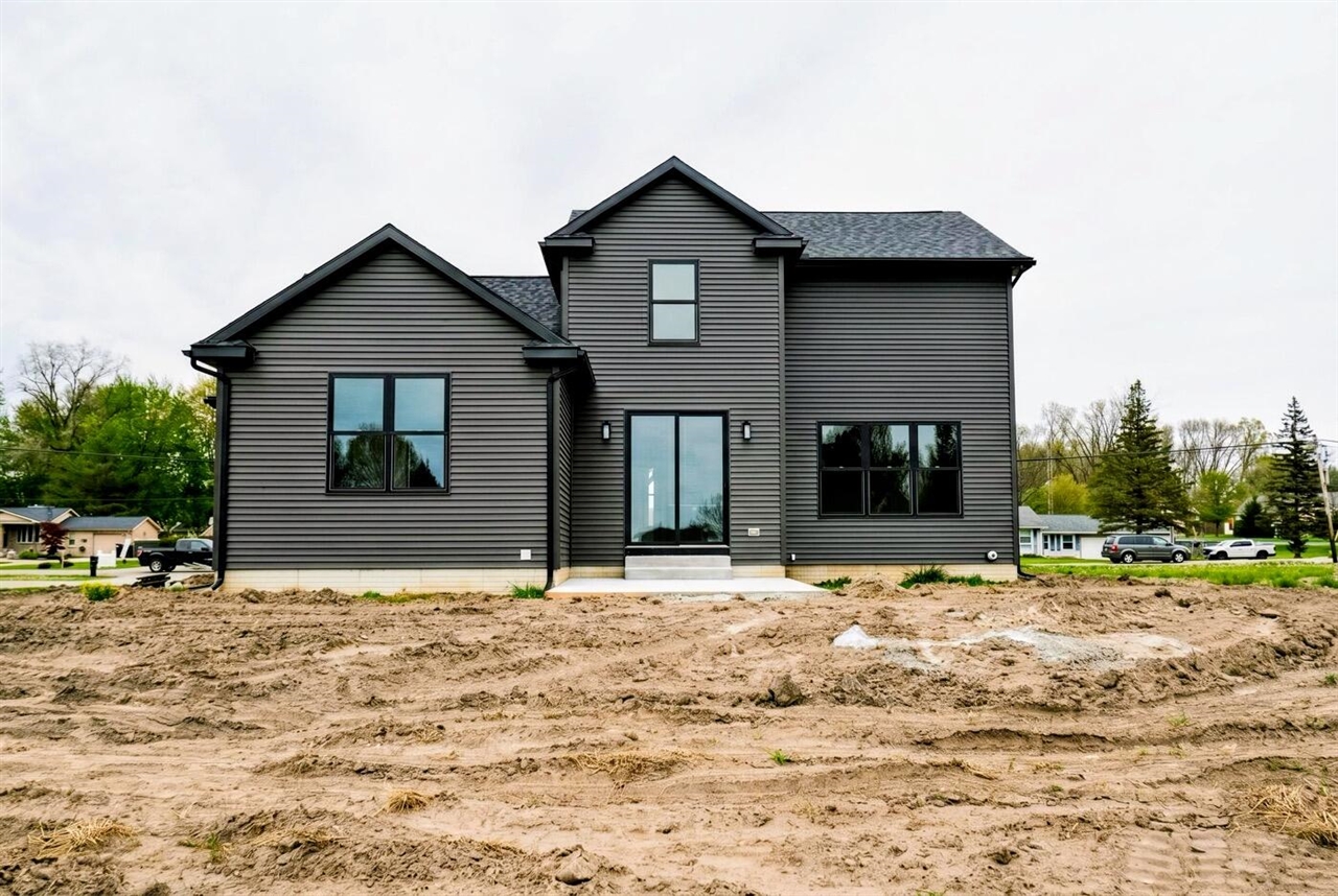 2139 Smith Road