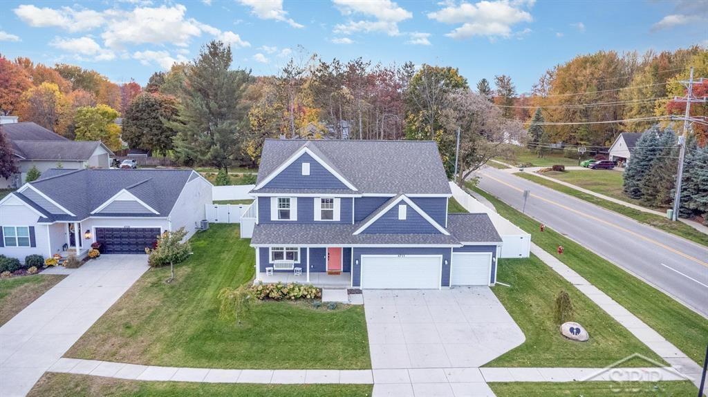 Midland, Michigan 48642, United States, 5 Bedrooms Bedrooms, ,3 BathroomsBathrooms,Residential,Active,234612