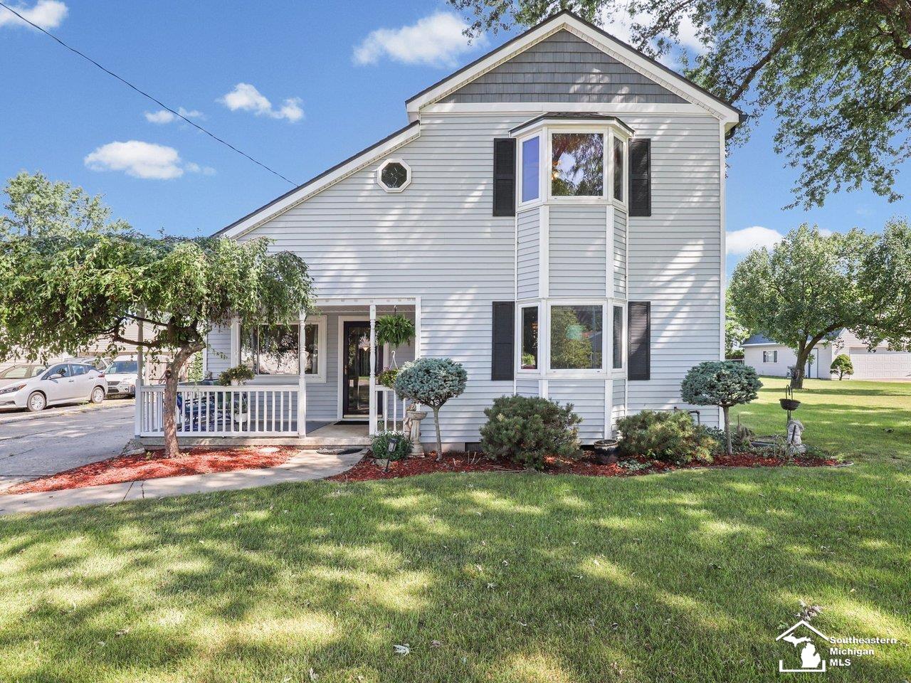 978 Streetman Street