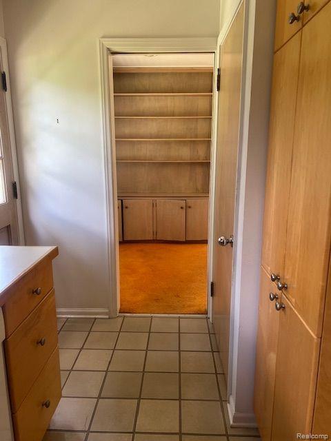 Birmingham, Michigan 48009, United States, 2 Bedrooms Bedrooms, ,2 BathroomsBathrooms,Residential,Active,192838