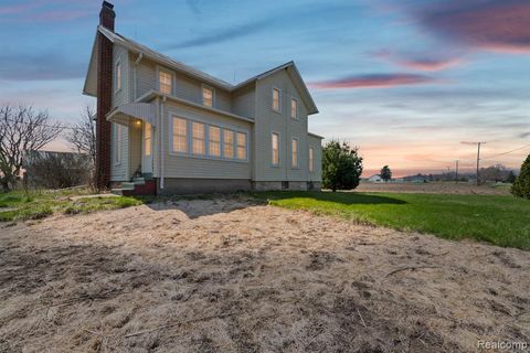 9269 Dixon Road Monroe MI 48161