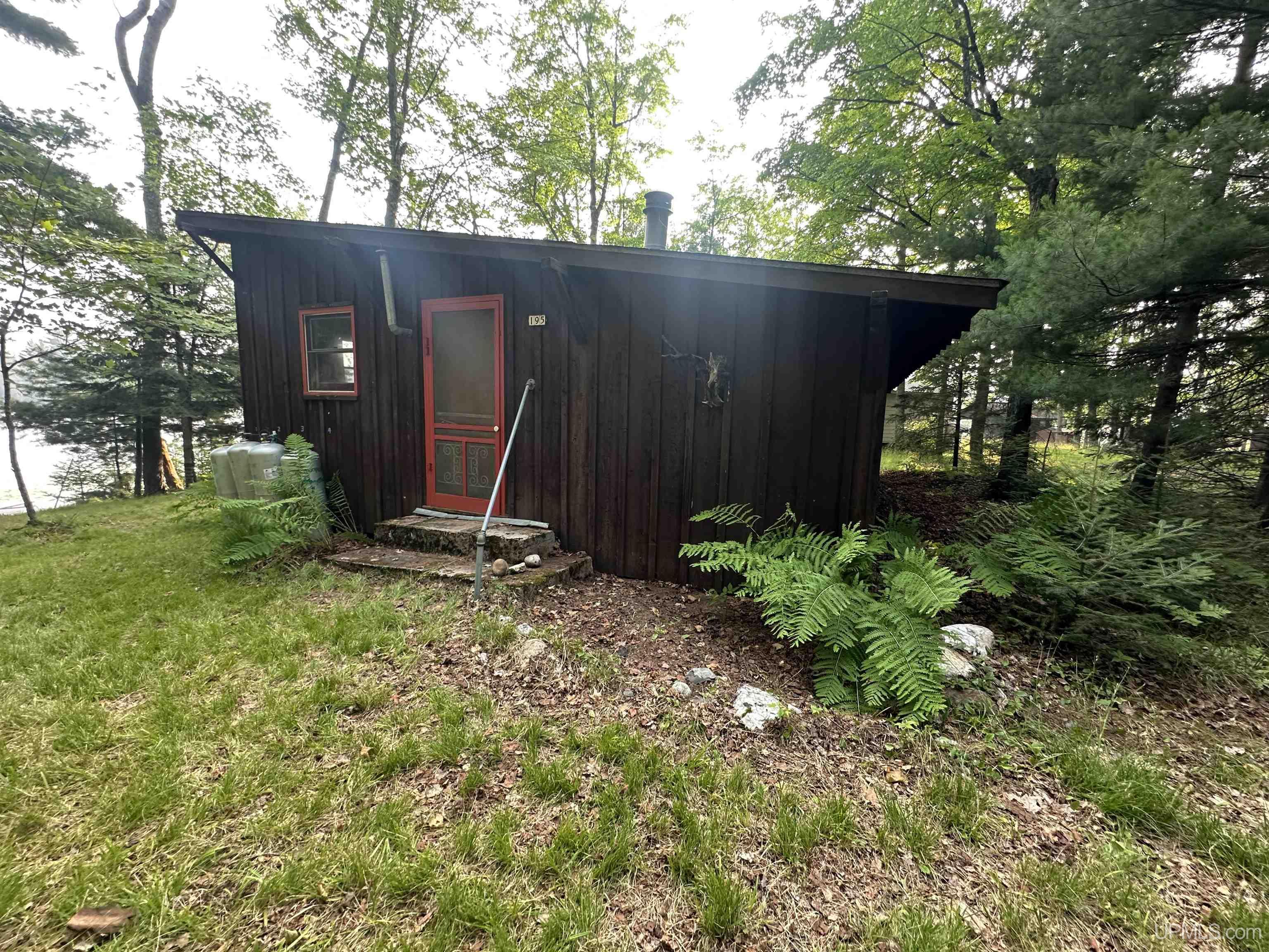 195 Winslow Shores Road