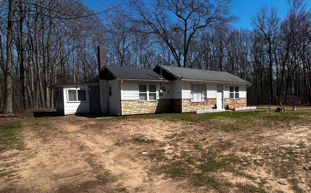Photo of 8090 Fir-Mac Road, Harrison, MI 48625 (MLS # 50204988)