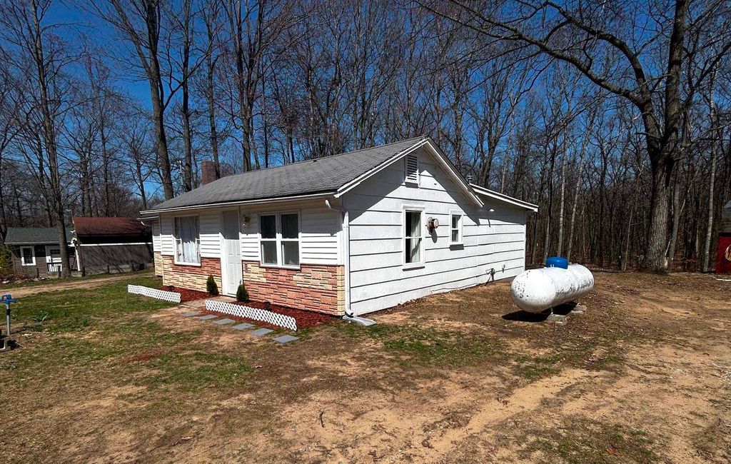 Photo of 8090 Fir-Mac Road, Harrison, MI 48625 (MLS # 50204988)