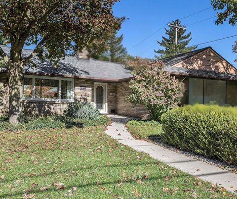 Photo of 603 Park Avenue, Parchment, MI 49004 (MLS # 70519472)