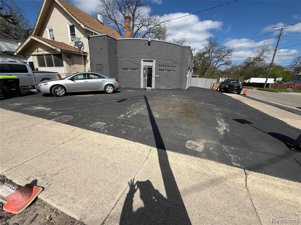 128 Baldwin Avenue