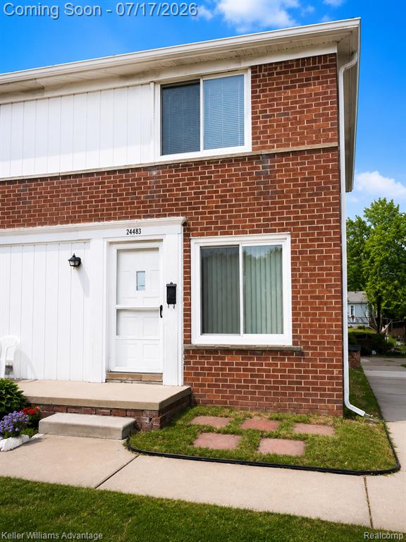24434 W Chicago