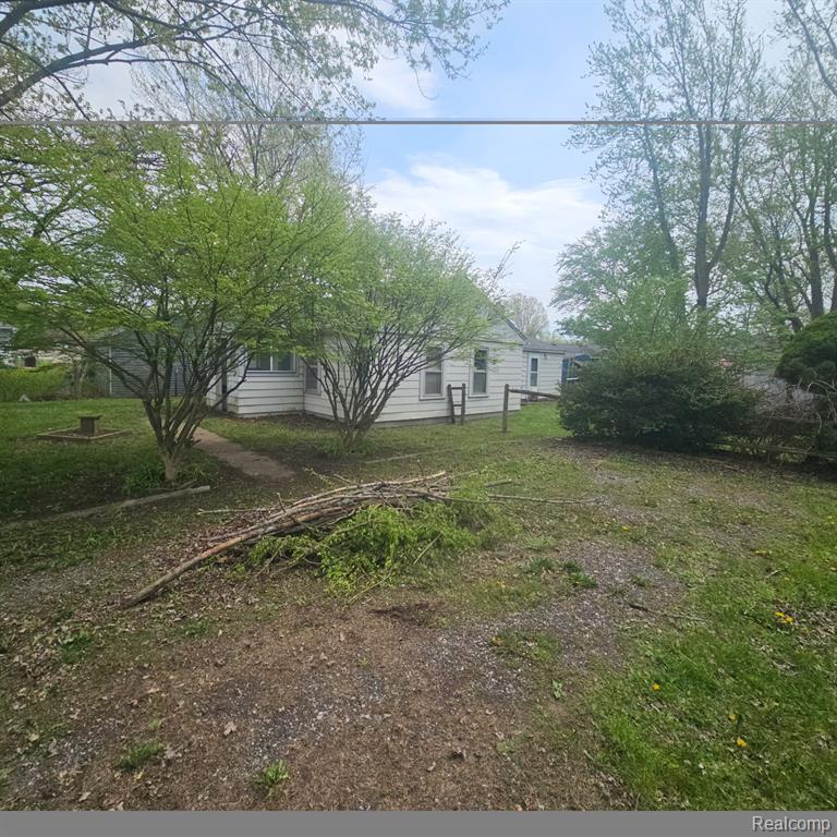 3121 W Stein Road