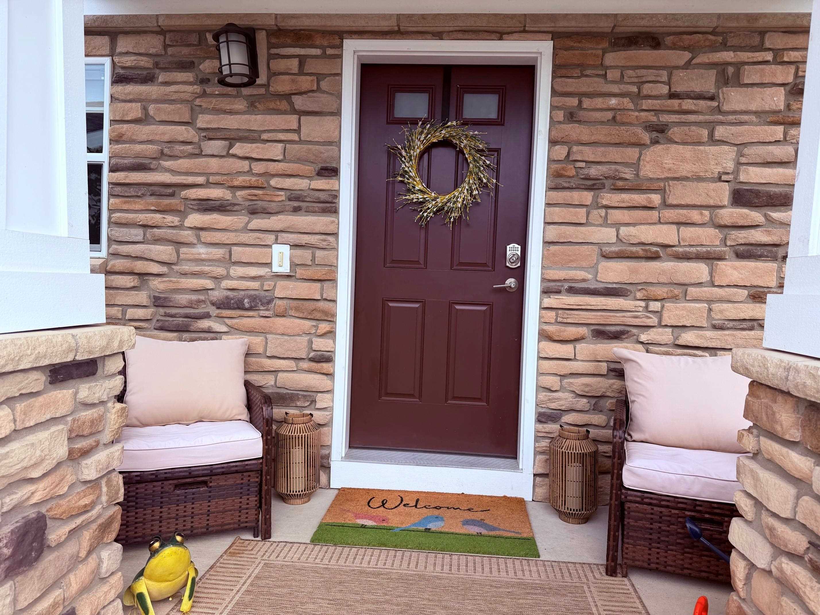 1554 Simsbury Street Lot: 9
