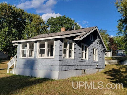 512 OAK ST, KINGSFORD, MI 49802 - Image 5f4ffb1855b4a185e5138099afd92adf/93676765