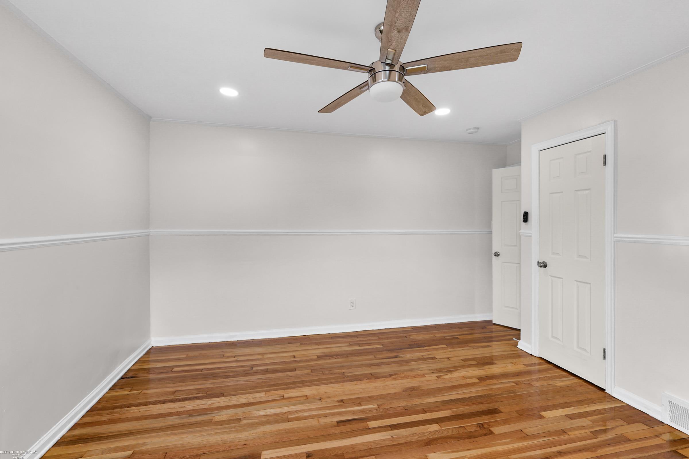 Detroit, Michigan 48235, United States, 3 Bedrooms Bedrooms, ,2 BathroomsBathrooms,Residential,Active,230893