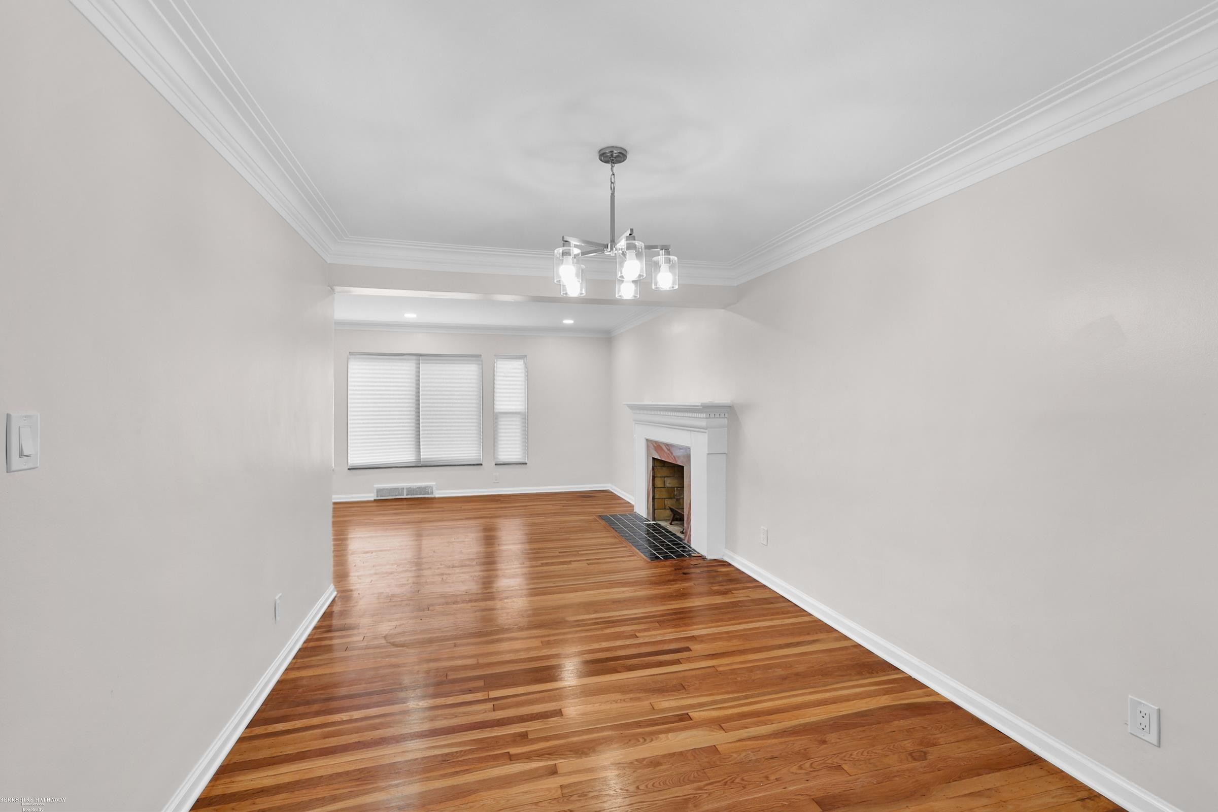 Detroit, Michigan 48235, United States, 3 Bedrooms Bedrooms, ,2 BathroomsBathrooms,Residential,Active,230893