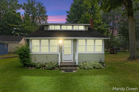 Photo of 2004 Mildred Street, Crystal, MI 48818 (MLS # 70546611)