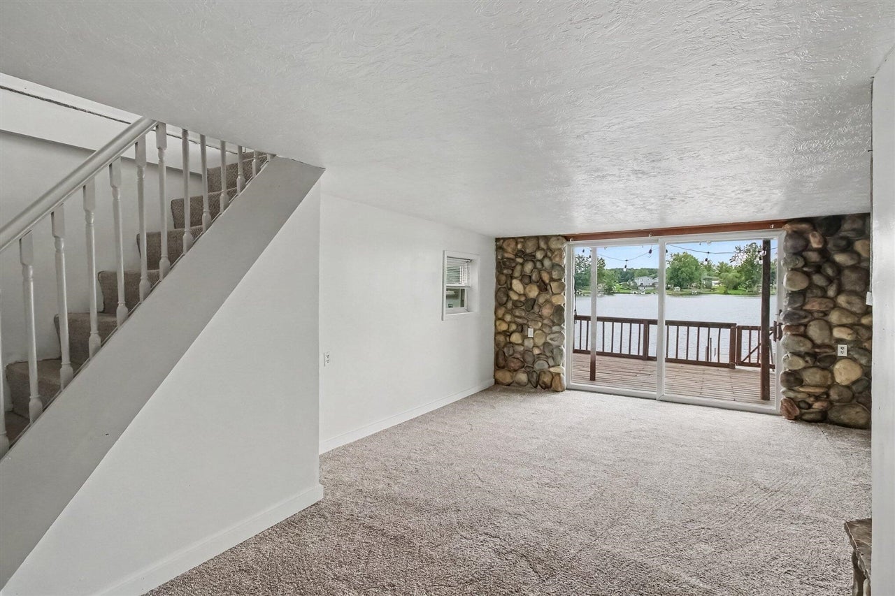 3038 Luella Lane