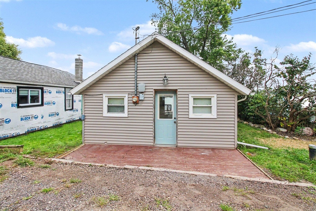 3038 Luella Lane