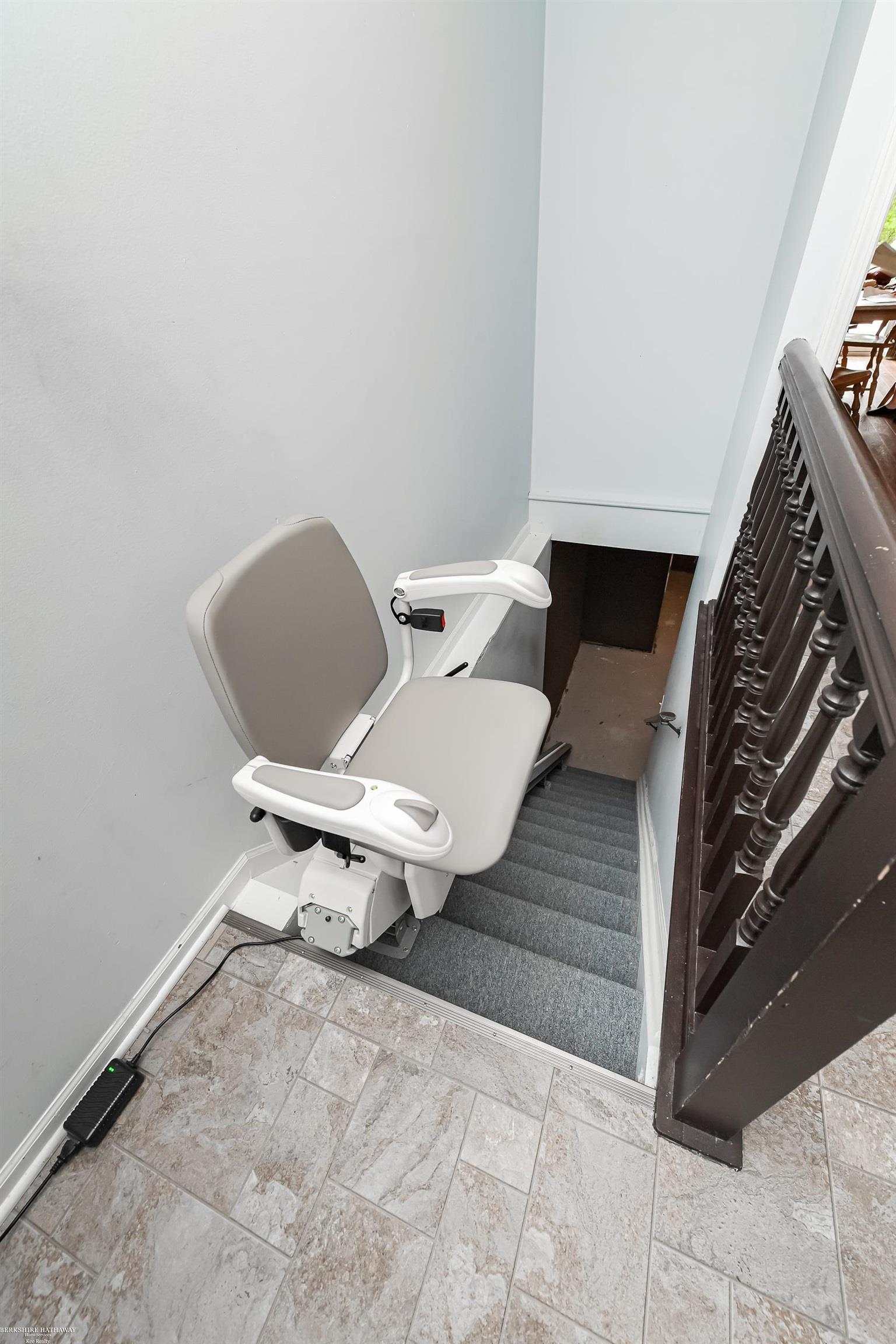 Macomb Twp, Michigan 48044, United States, 3 Bedrooms Bedrooms, ,3 BathroomsBathrooms,Residential,Pending,202044