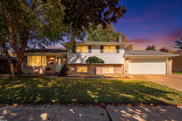 23655 SOUTHLAND ST, CLINTON TOWNSHIP, MI 48036 - Image 60c28e7baeff39bfeab3f6ac72c4e751/2558106575