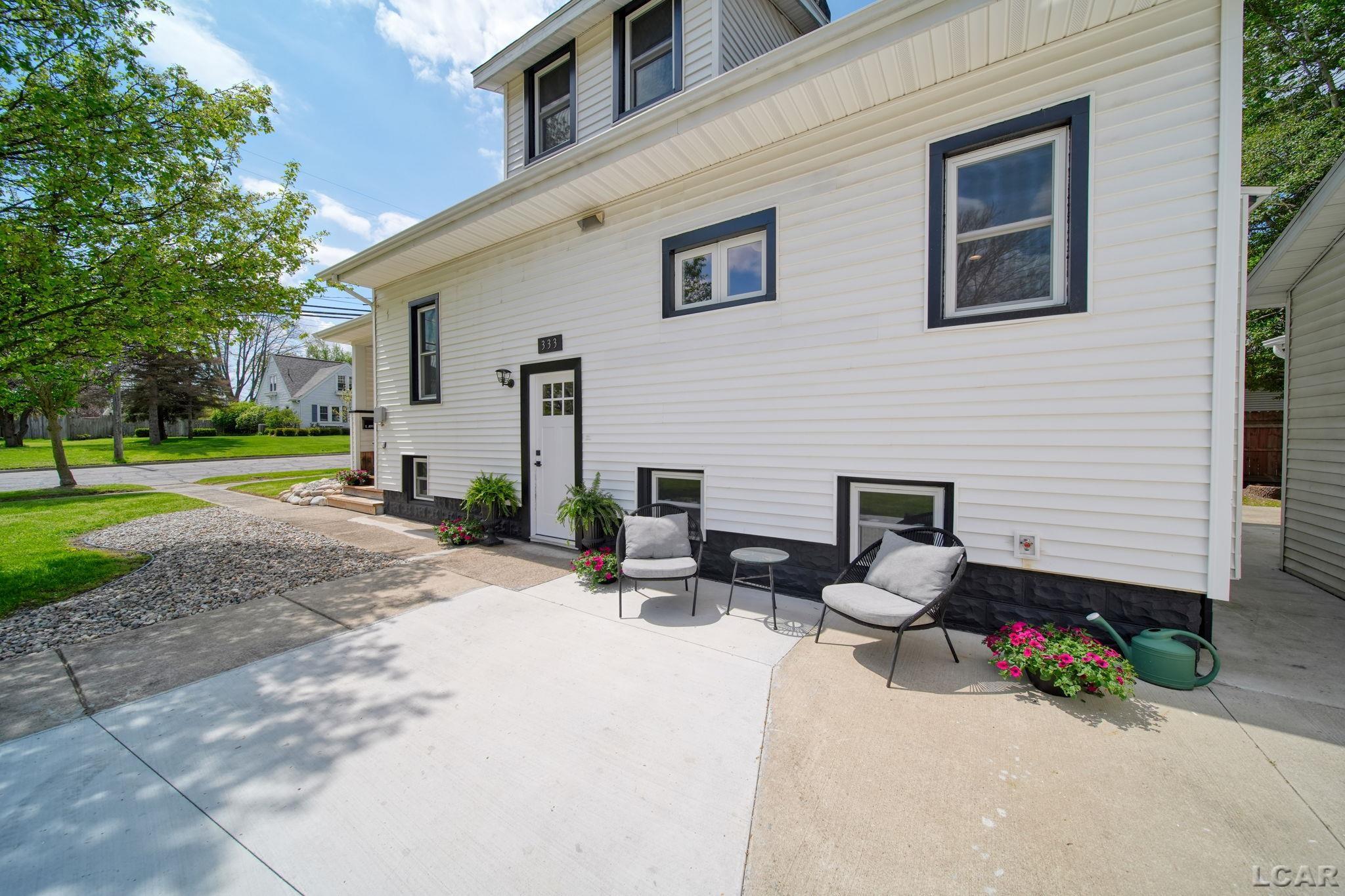 333 E Jefferson St Street