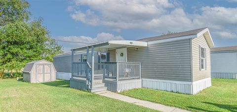 Photo of 175 N Michigan Avenue 60 #60, Coldwater, MI 49036 (MLS # 70515716)