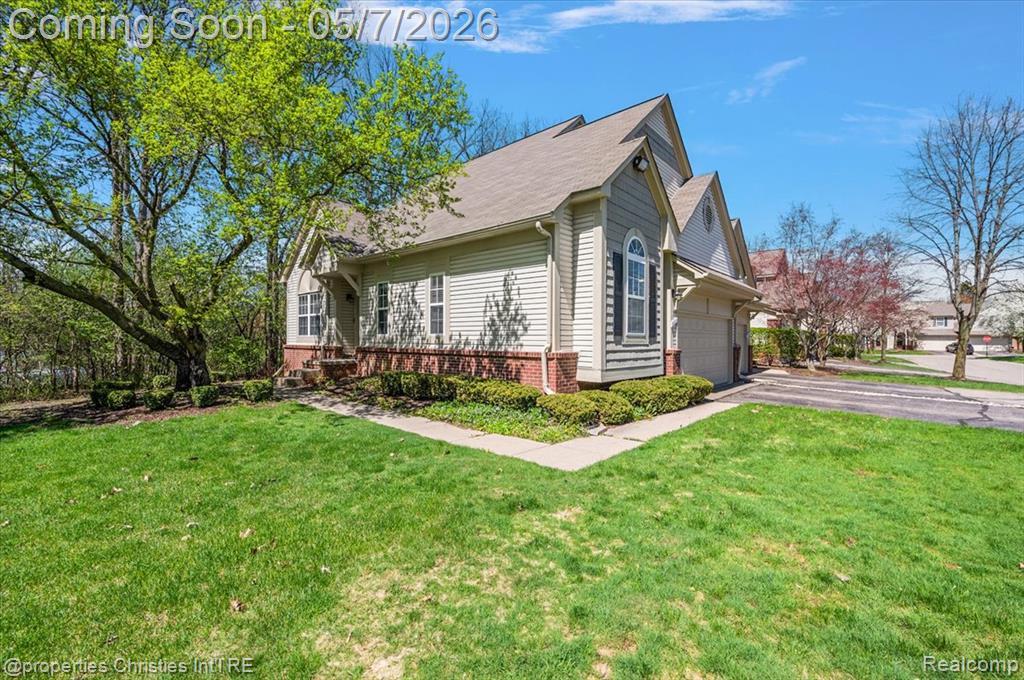 38385 Churchill Lane