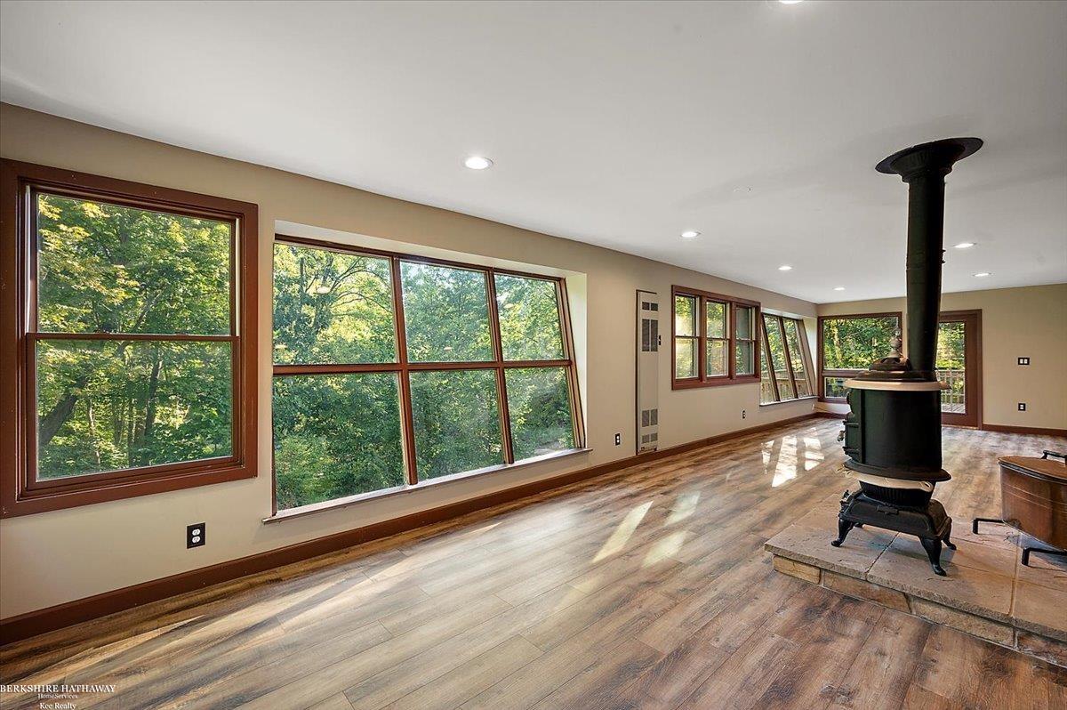 Shelby, Michigan 48317, United States, 3 Bedrooms Bedrooms, ,2 BathroomsBathrooms,Residential,Active,203498