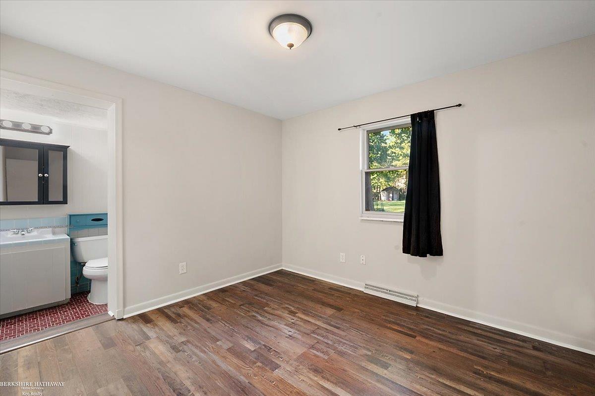 Shelby, Michigan 48317, United States, 3 Bedrooms Bedrooms, ,2 BathroomsBathrooms,Residential,Active,203498