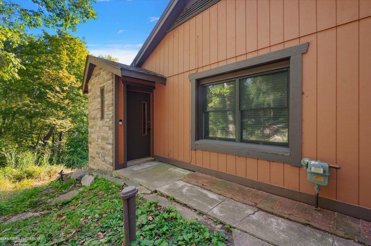 Shelby, Michigan 48317, United States, 3 Bedrooms Bedrooms, ,2 BathroomsBathrooms,Residential,Active,203498