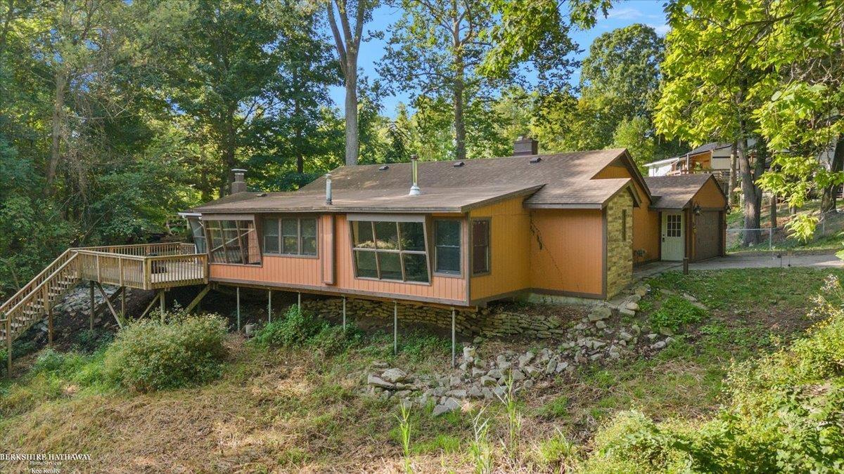 Shelby, Michigan 48317, United States, 3 Bedrooms Bedrooms, ,2 BathroomsBathrooms,Residential,Active,203498