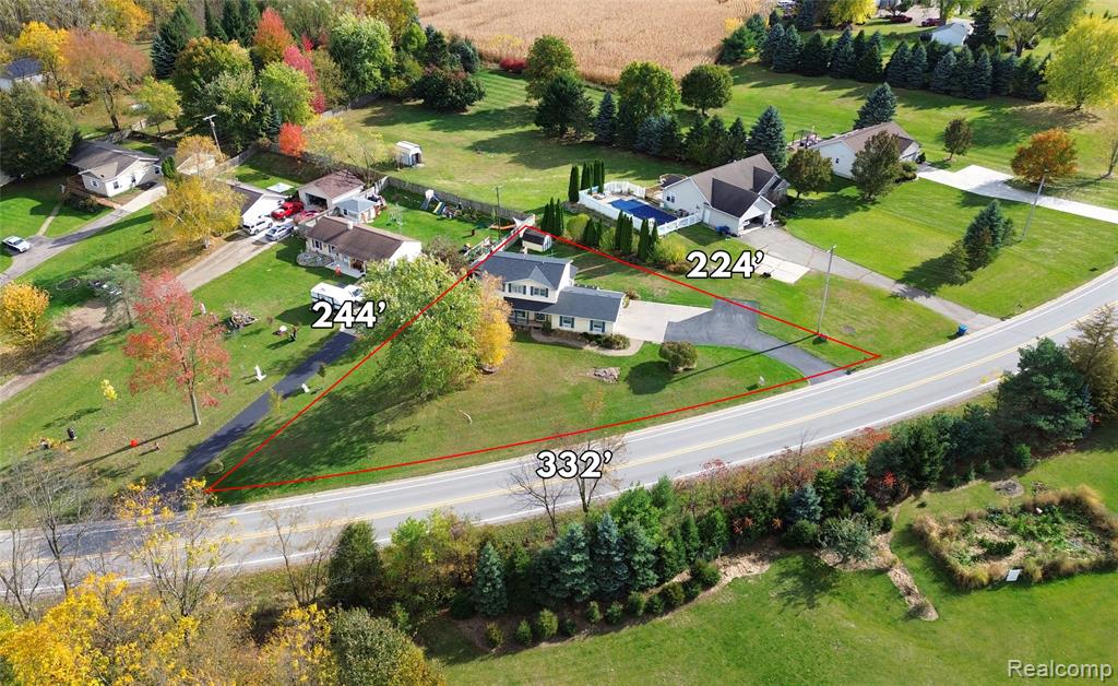 15489 Linden Road