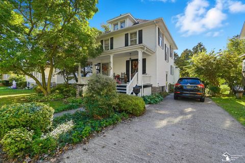 111 W Noble Avenue Monroe MI 48162